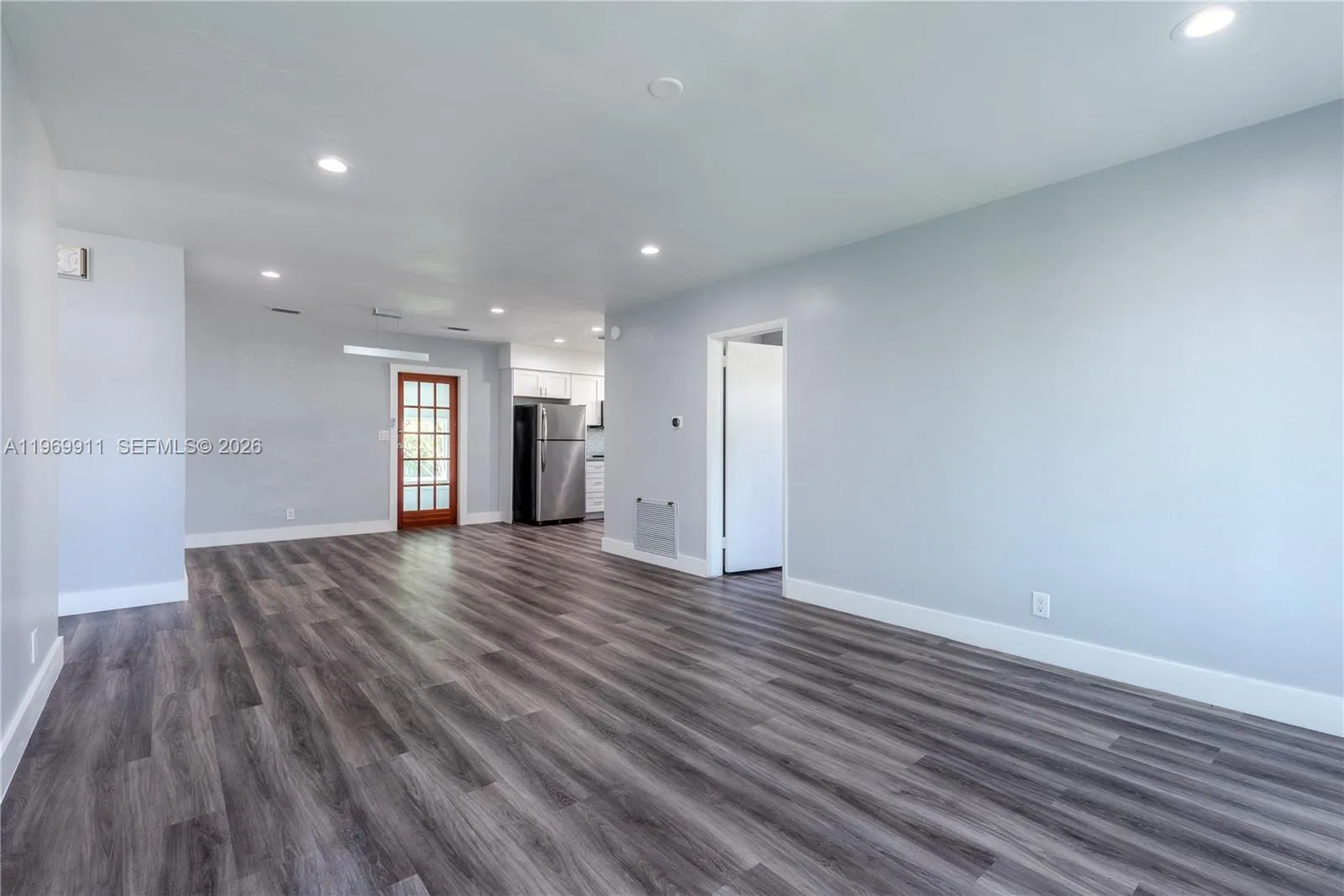 326 SE 3rd Ter, Dania Beach FL 33004