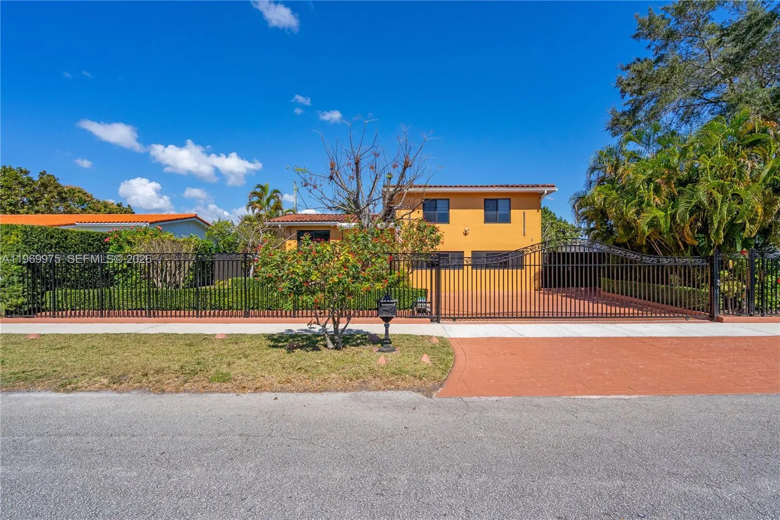 7941 SW 18th Ter, Miami FL 33155