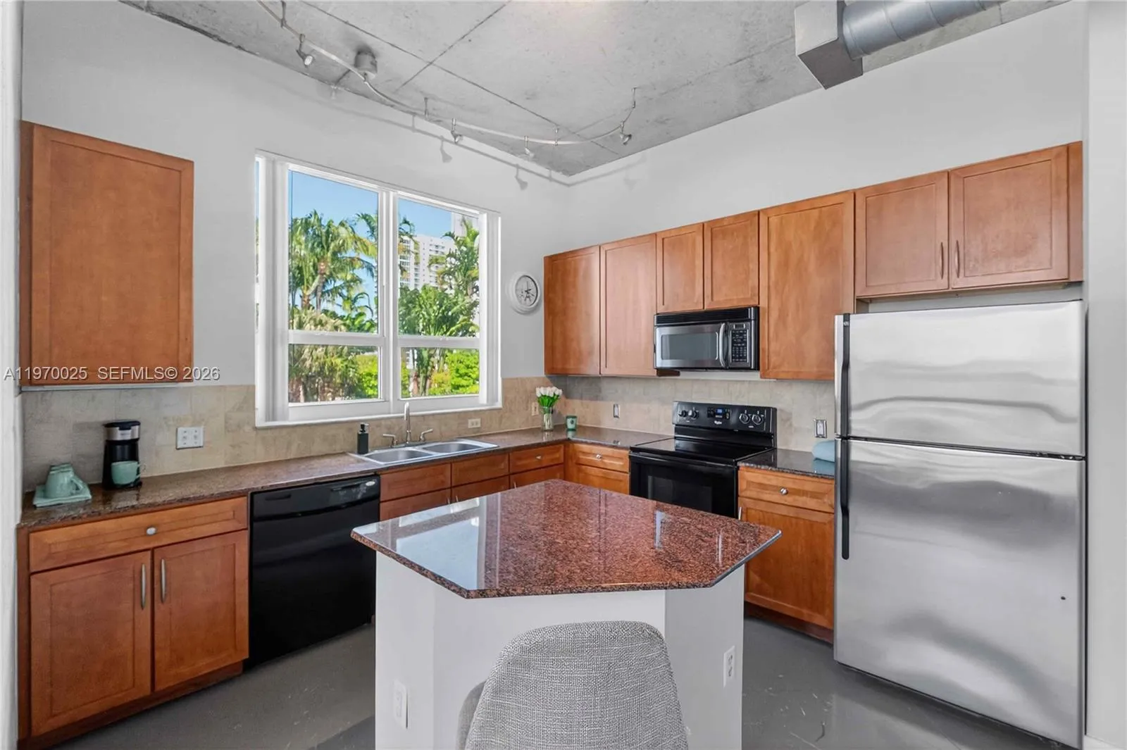 2001 Biscayne Blvd # 2612, Miami FL 33137