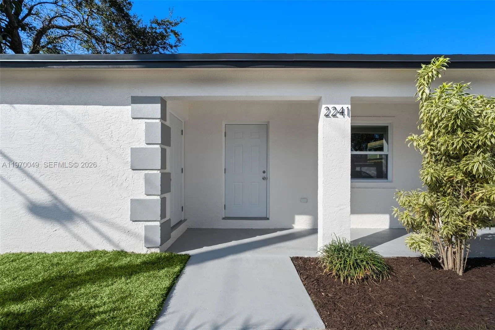 2241 Hope St, Hollywood FL 33020