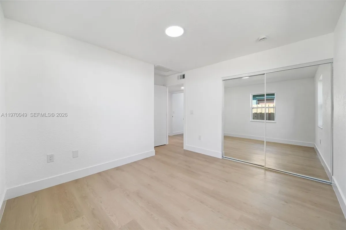 2241 Hope St, Hollywood FL 33020