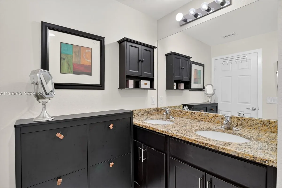 1220 Moore Run, La Belle FL 33935