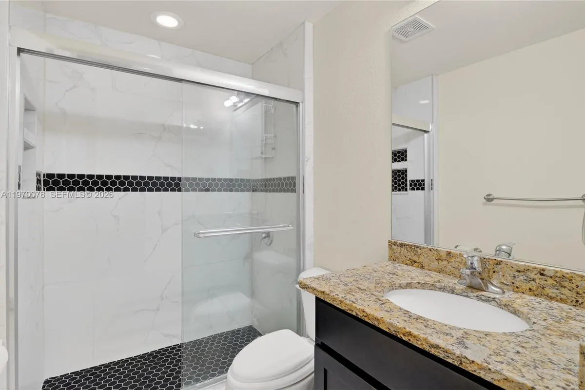 1220 Moore Run, La Belle FL 33935