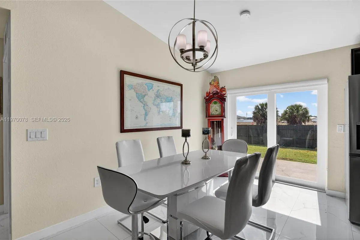 1220 Moore Run, La Belle FL 33935