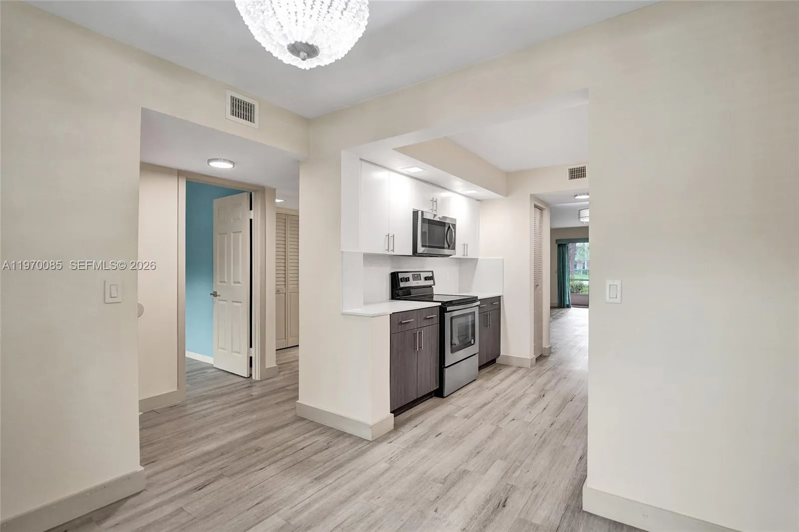 12750 SW 4th Ct # 111J, Pembroke Pines FL 33027