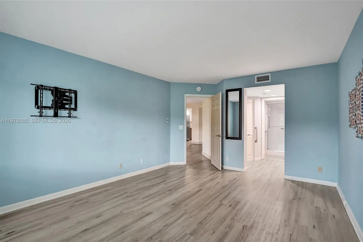 12750 SW 4th Ct # 111J, Pembroke Pines FL 33027