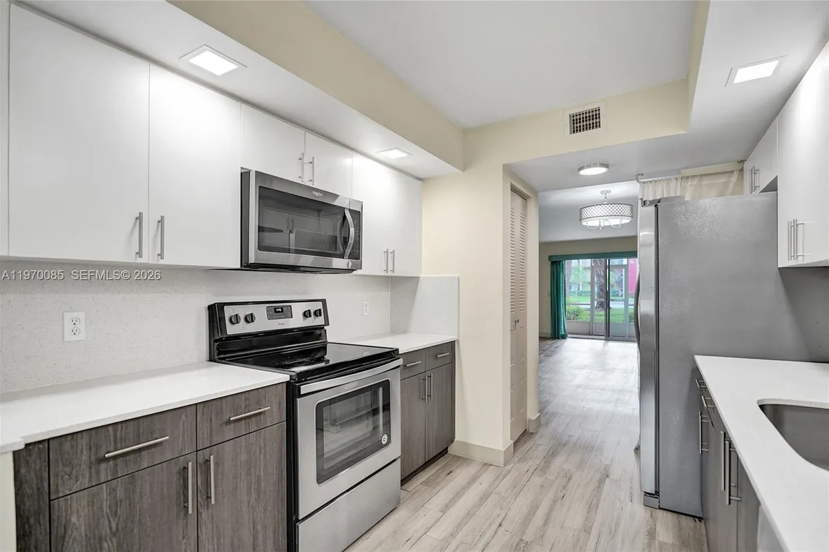 12750 SW 4th Ct # 111J, Pembroke Pines FL 33027