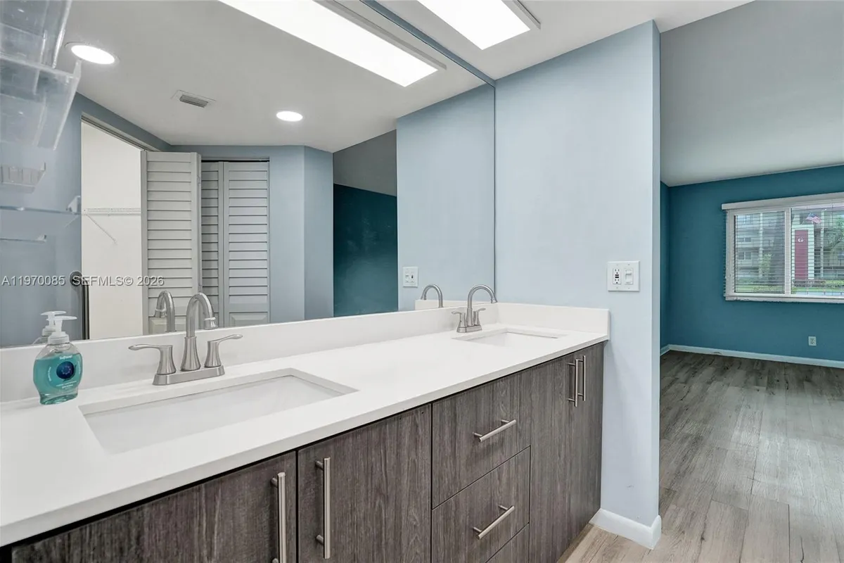 12750 SW 4th Ct # 111J, Pembroke Pines FL 33027