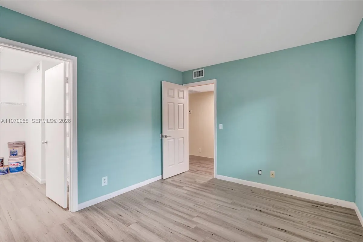 12750 SW 4th Ct # 111J, Pembroke Pines FL 33027