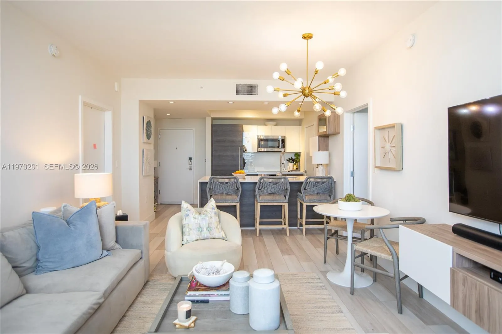 301 Altara Ave # 719, Coral Gables FL 33146