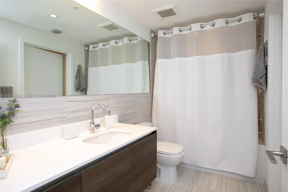 301 Altara Ave # 719, Coral Gables FL 33146