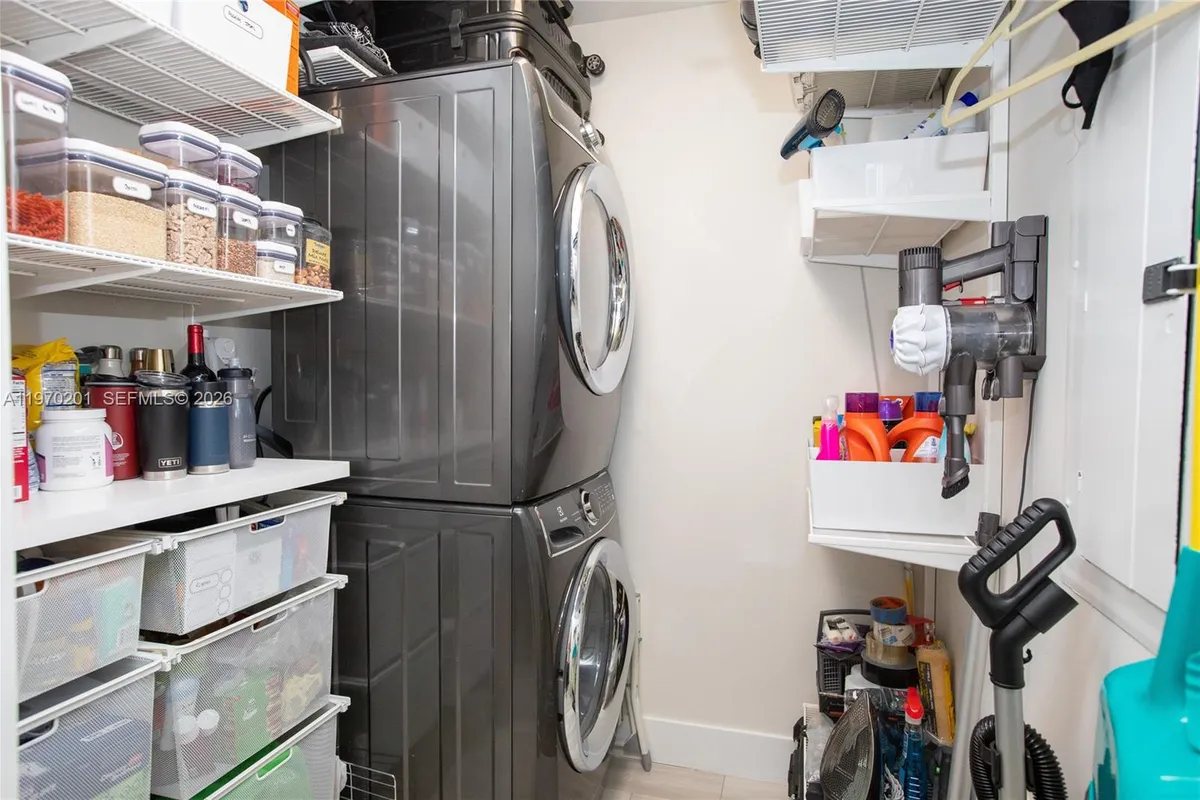 301 Altara Ave # 719, Coral Gables FL 33146