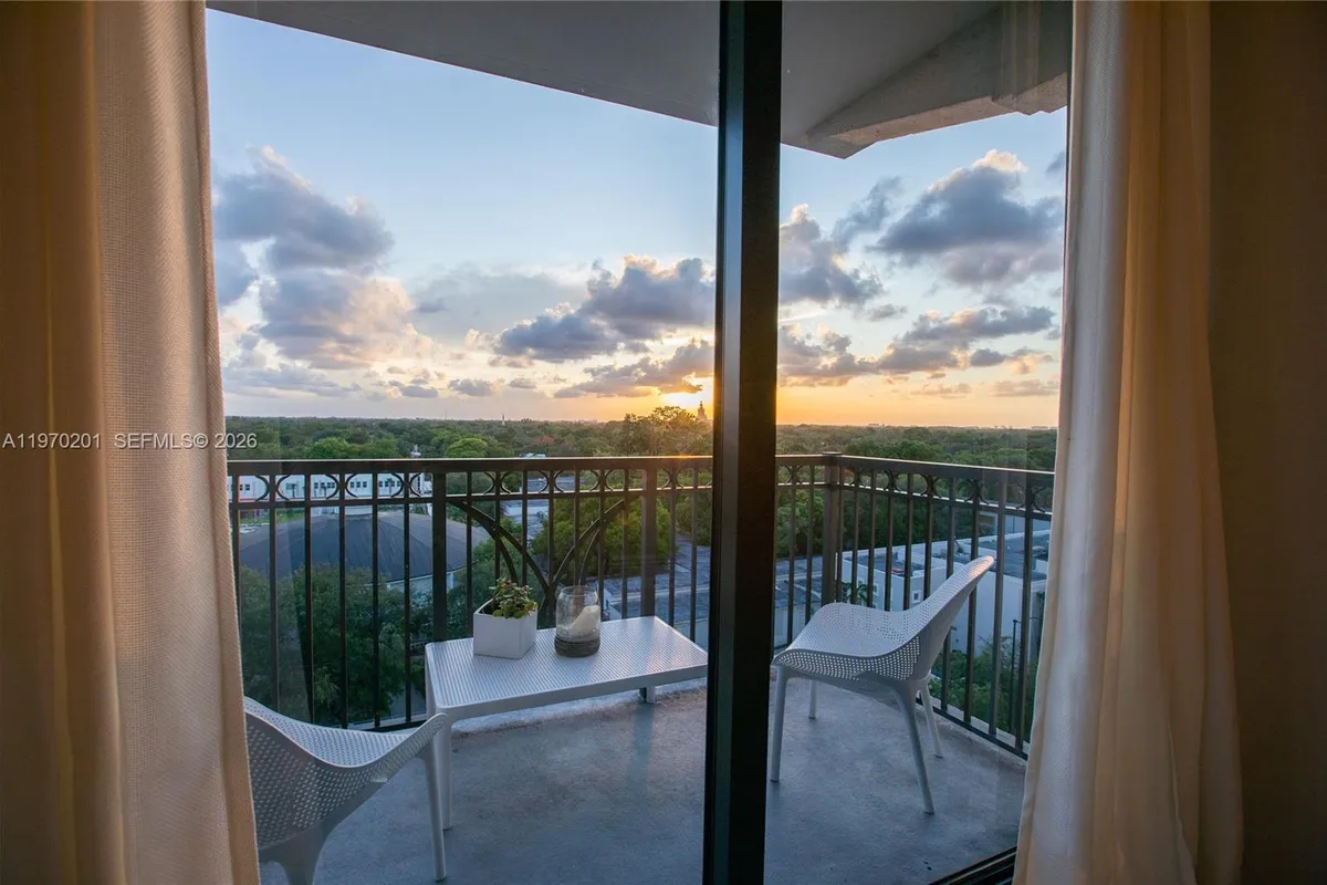 301 Altara Ave # 719, Coral Gables FL 33146