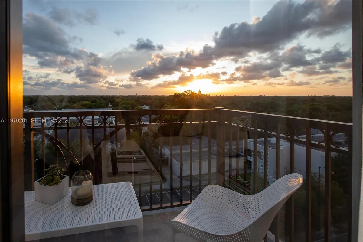 301 Altara Ave # 719, Coral Gables FL 33146