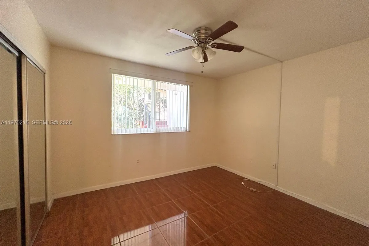 1080 Del Lago Cir # 202, Sunrise FL 33313