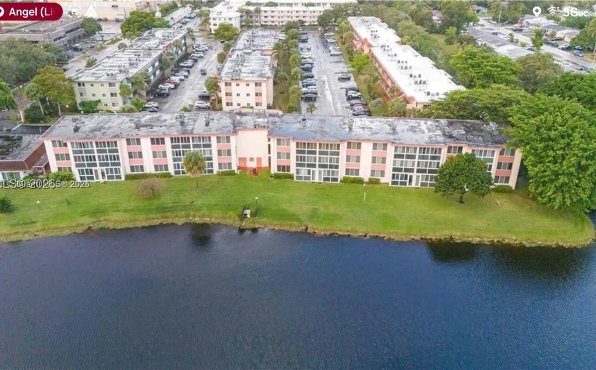 1080 Del Lago Cir # 202, Sunrise FL 33313