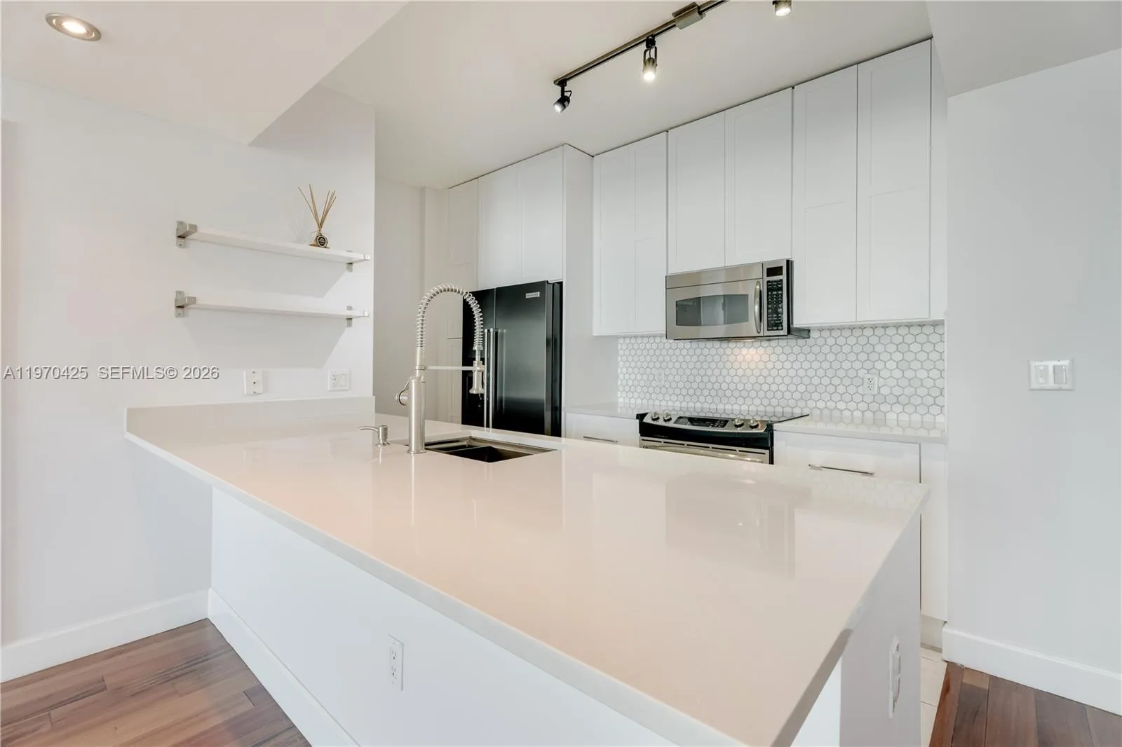 951 Brickell Ave # 3607, Miami FL 33131