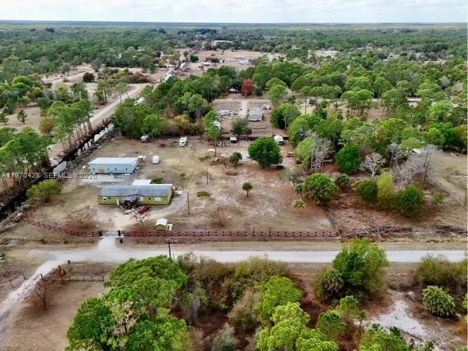 220 N PALOMINO ST, Clewiston FL 33440