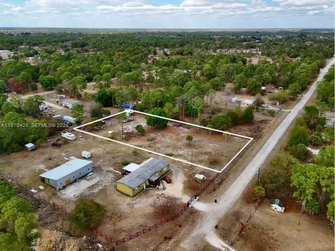 220 N PALOMINO ST, Clewiston FL 33440