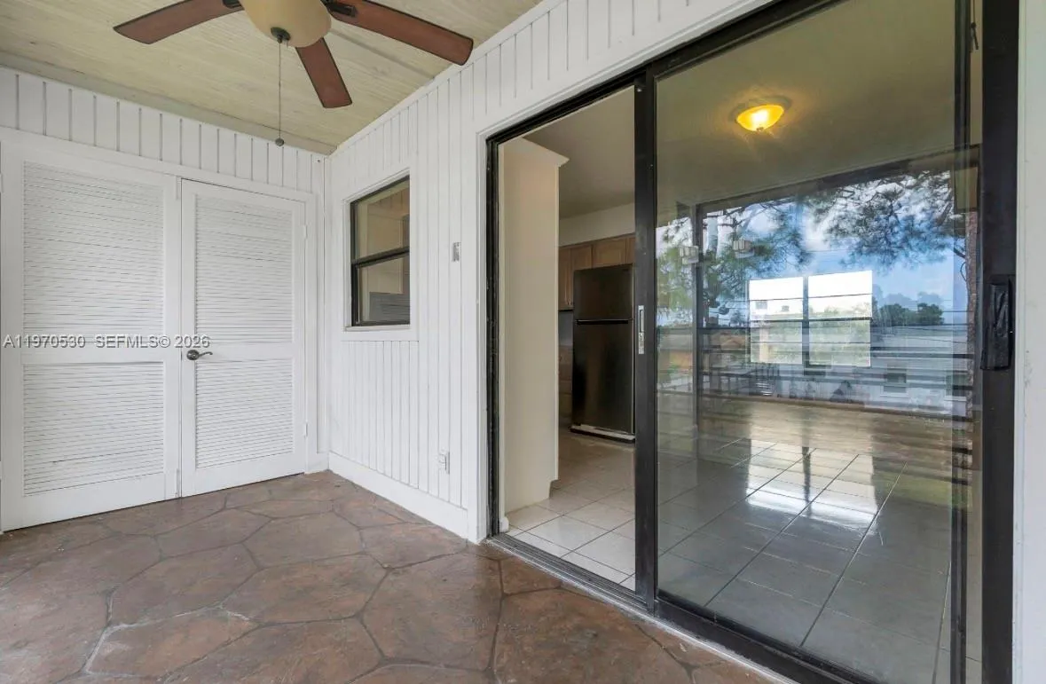 5894 Longbow Ln # 6, West Palm Beach FL 33415