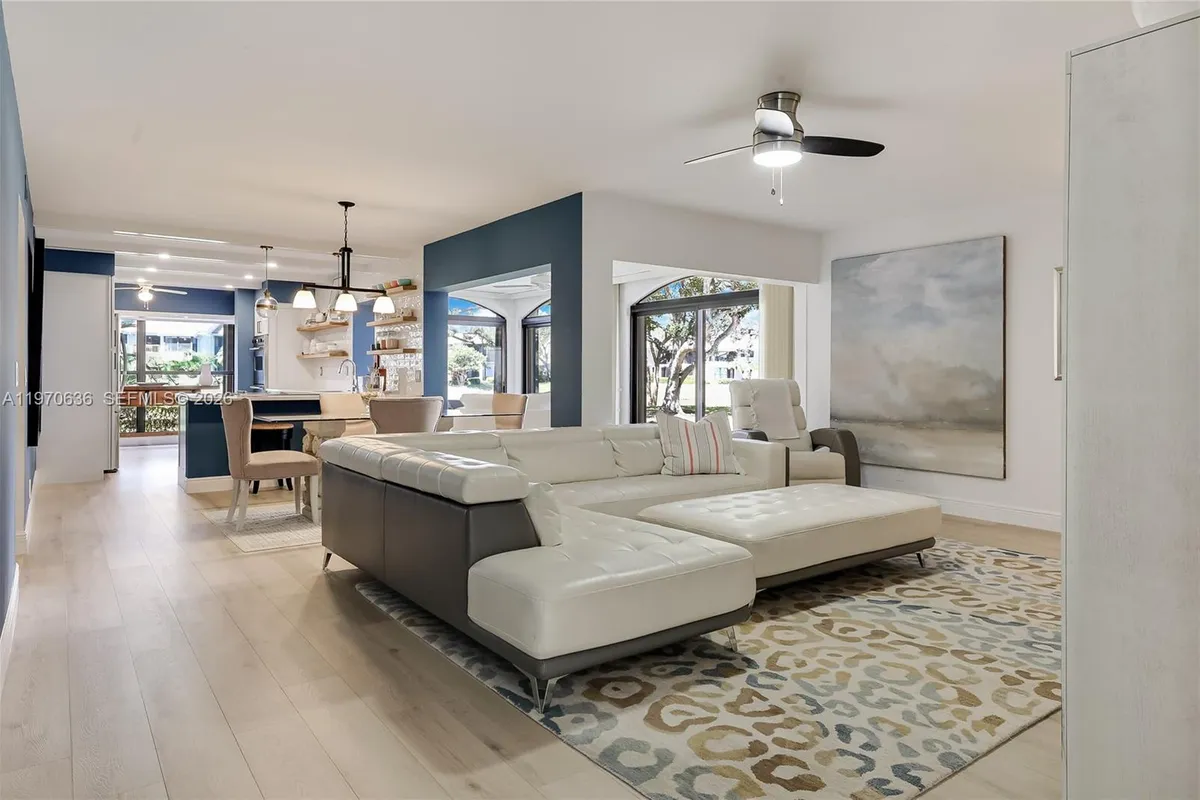 16671 N Traders Xing N # 121, Jupiter FL 33477