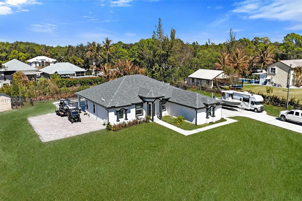 13673 N 77th Pl N, Loxahatchee FL 33412