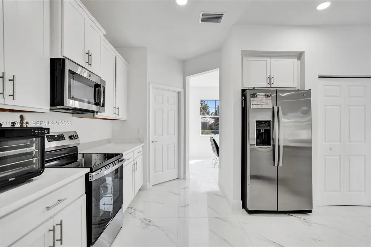 13673 N 77th Pl N, Loxahatchee FL 33412