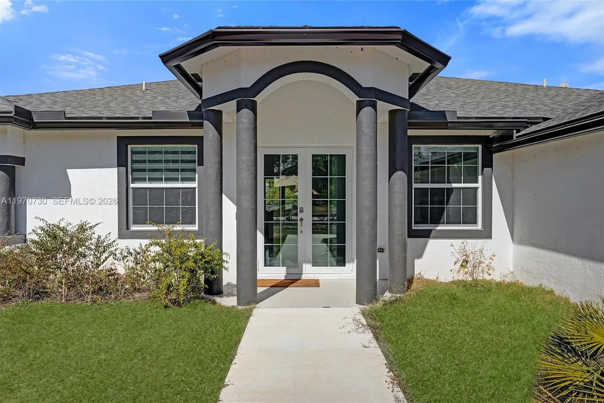 13673 N 77th Pl N, Loxahatchee FL 33412