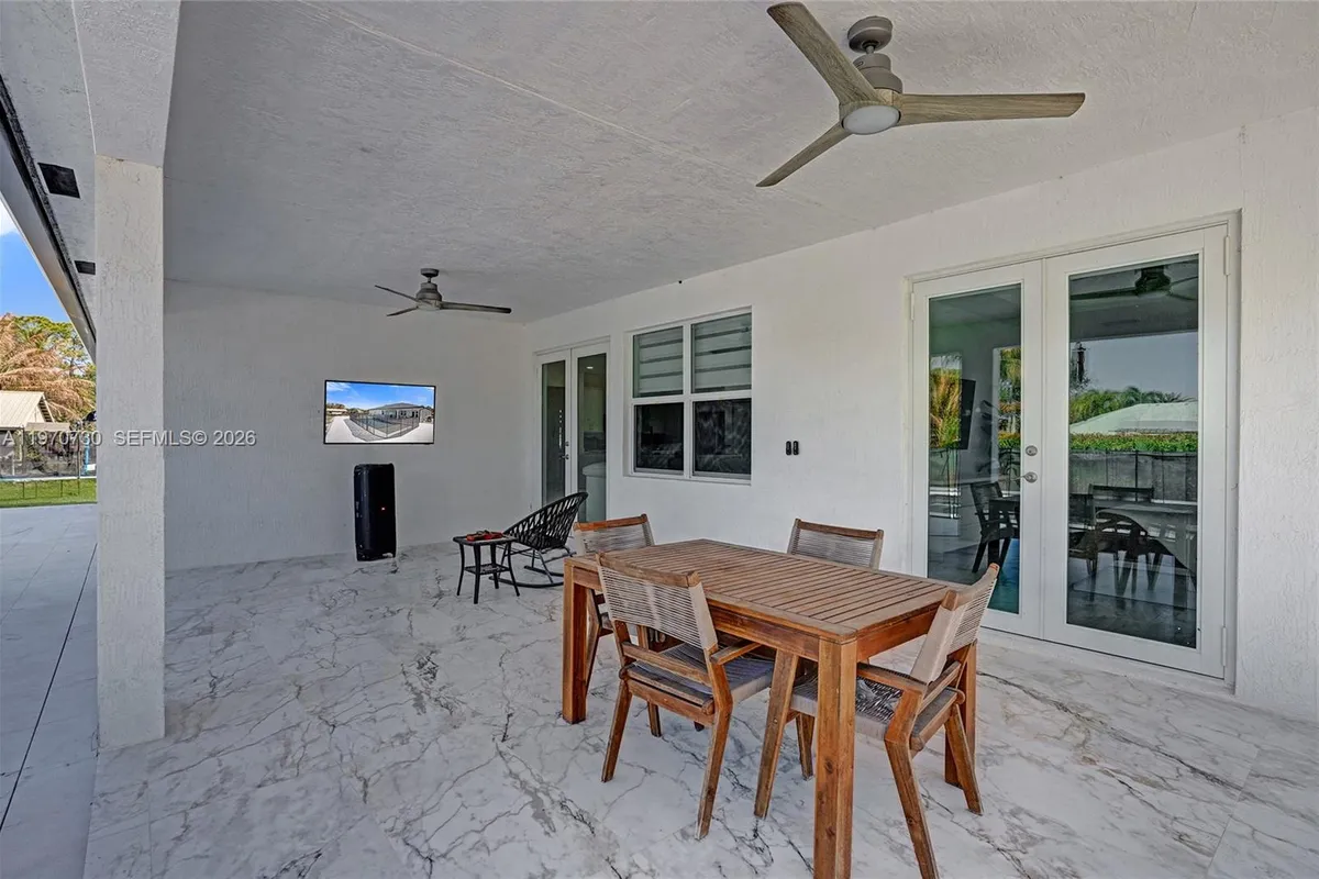 13673 N 77th Pl N, Loxahatchee FL 33412