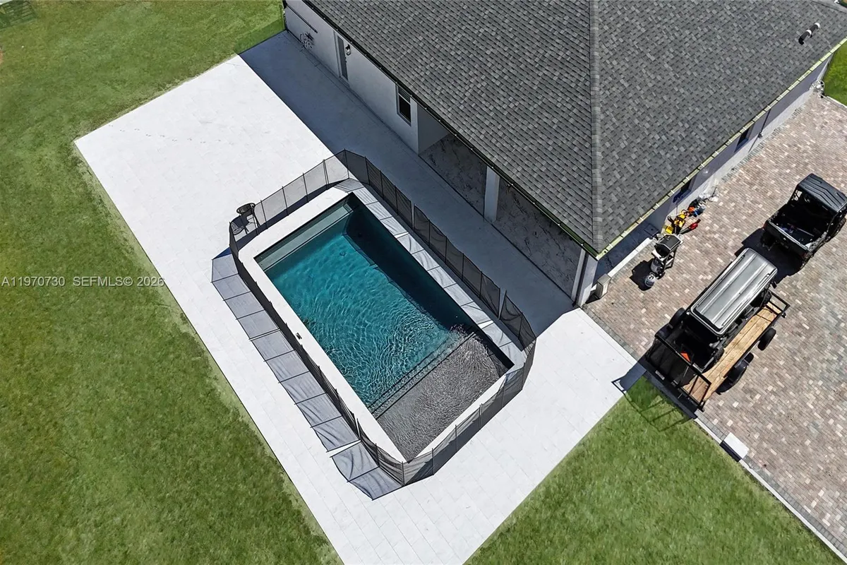 13673 N 77th Pl N, Loxahatchee FL 33412