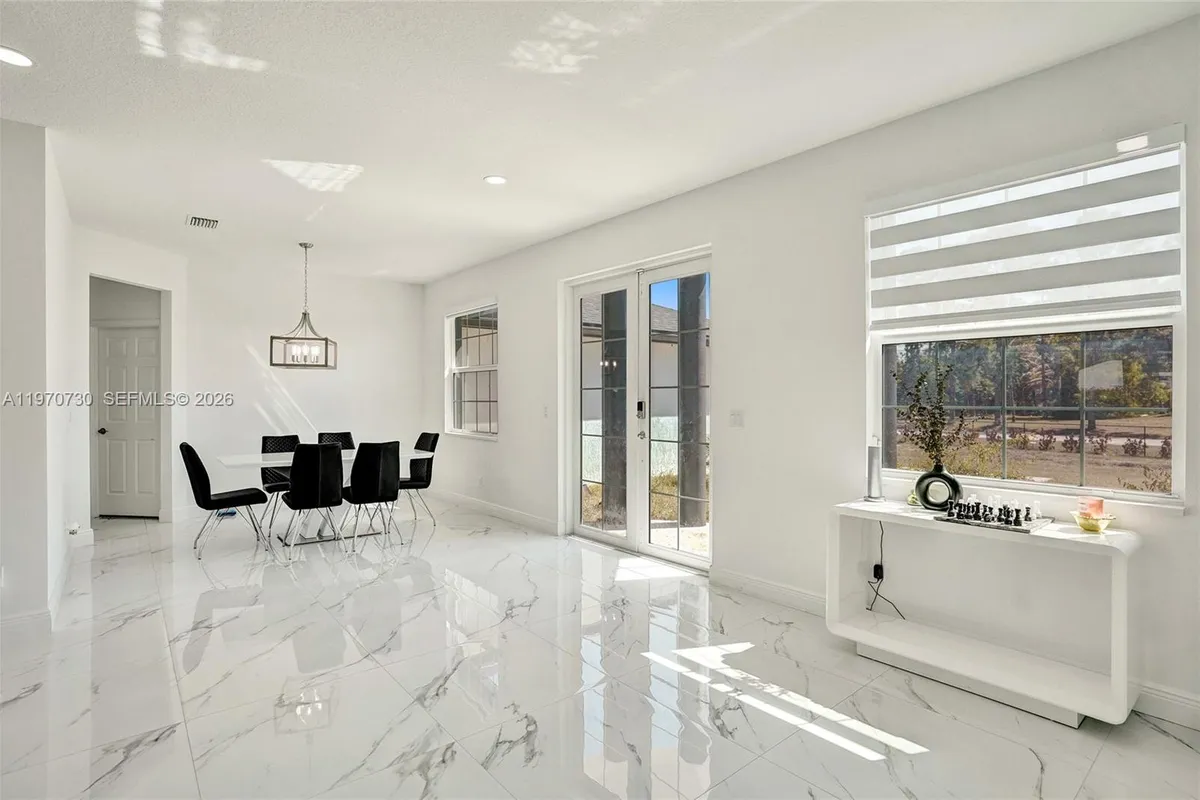 13673 N 77th Pl N, Loxahatchee FL 33412