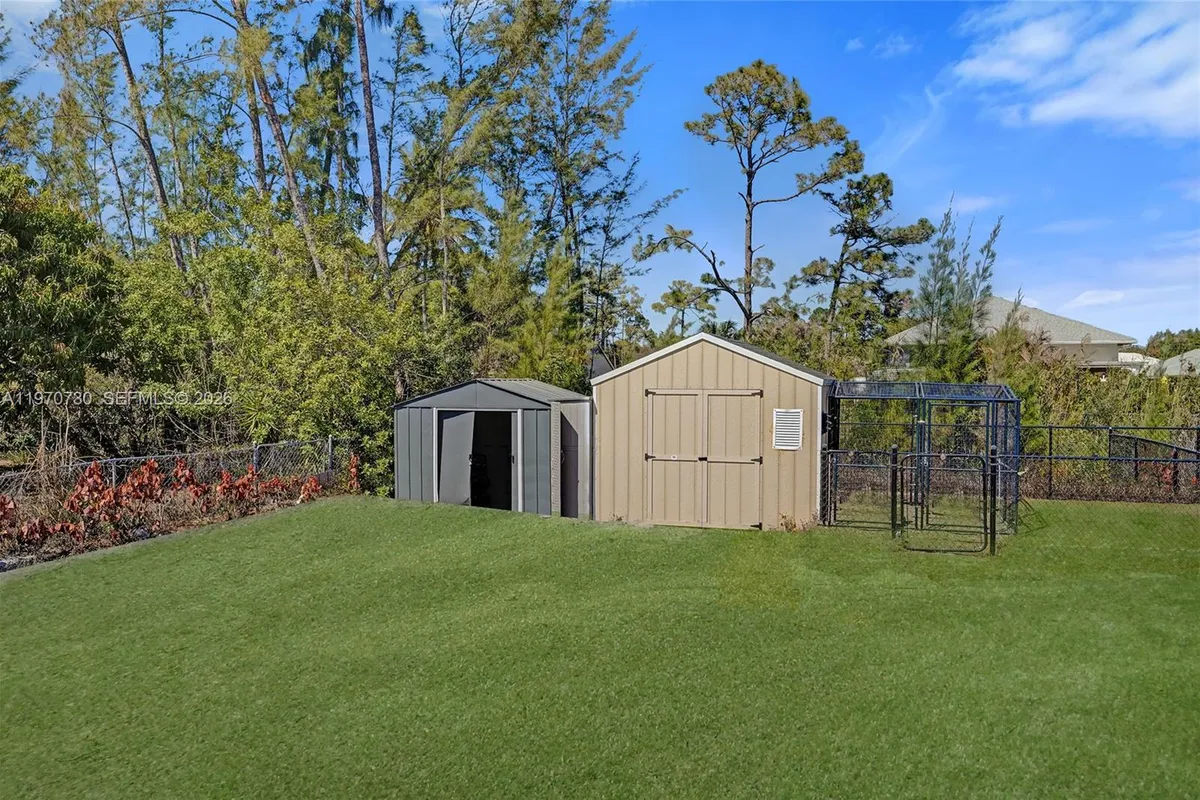 13673 N 77th Pl N, Loxahatchee FL 33412