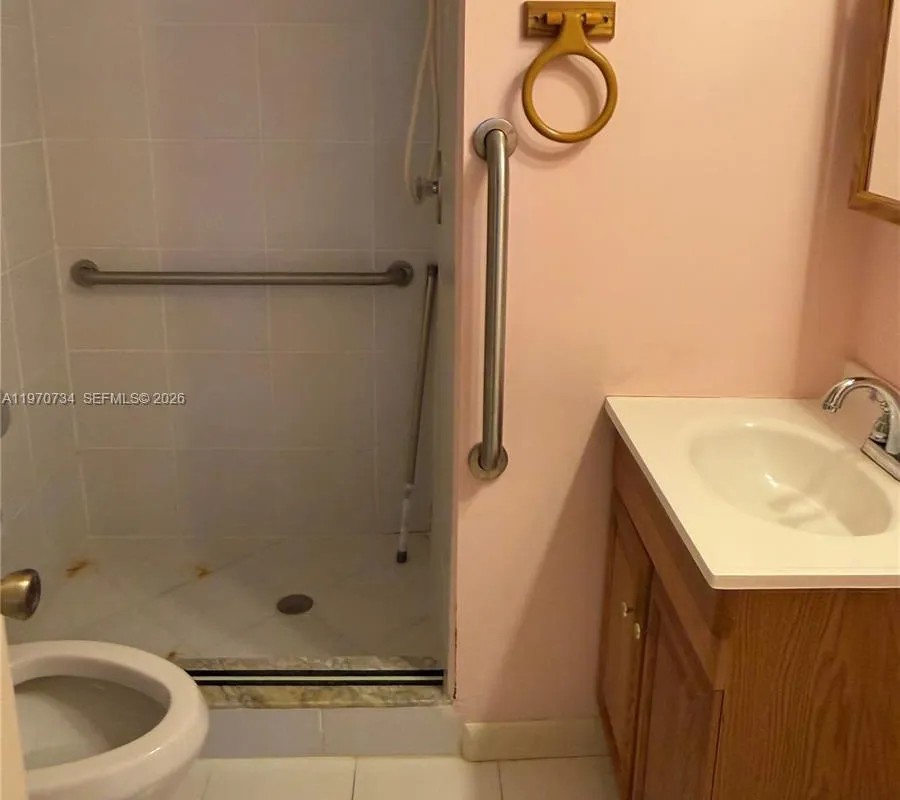 2721 N Pine Island Rd # 202, Sunrise FL 33322