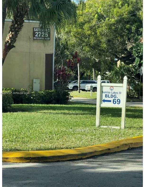 2721 N Pine Island Rd # 202, Sunrise FL 33322