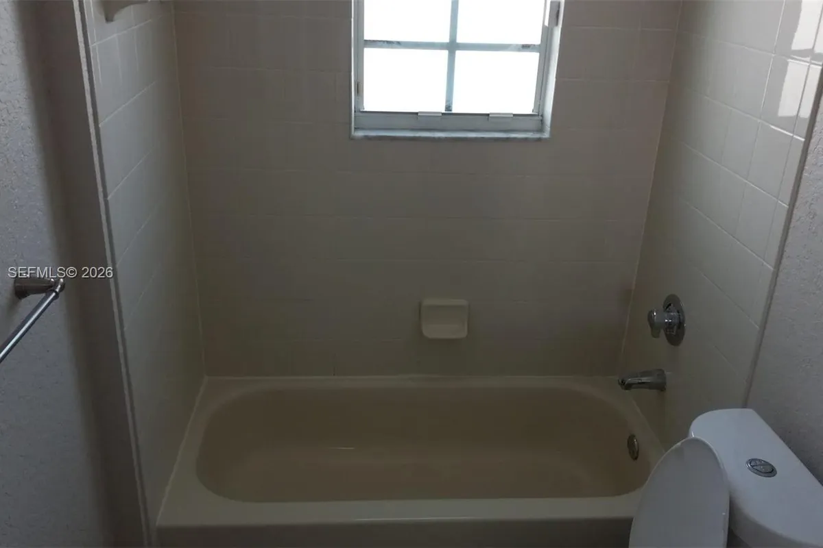 1212 Belmont Ln # 1212, North Lauderdale FL 33068