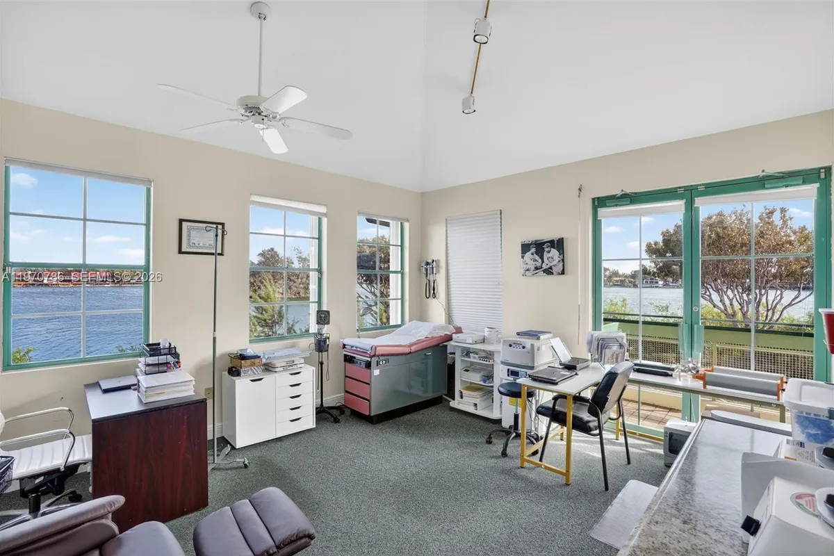 Medical Research For Sale in South Miami, South Miami FL 33155