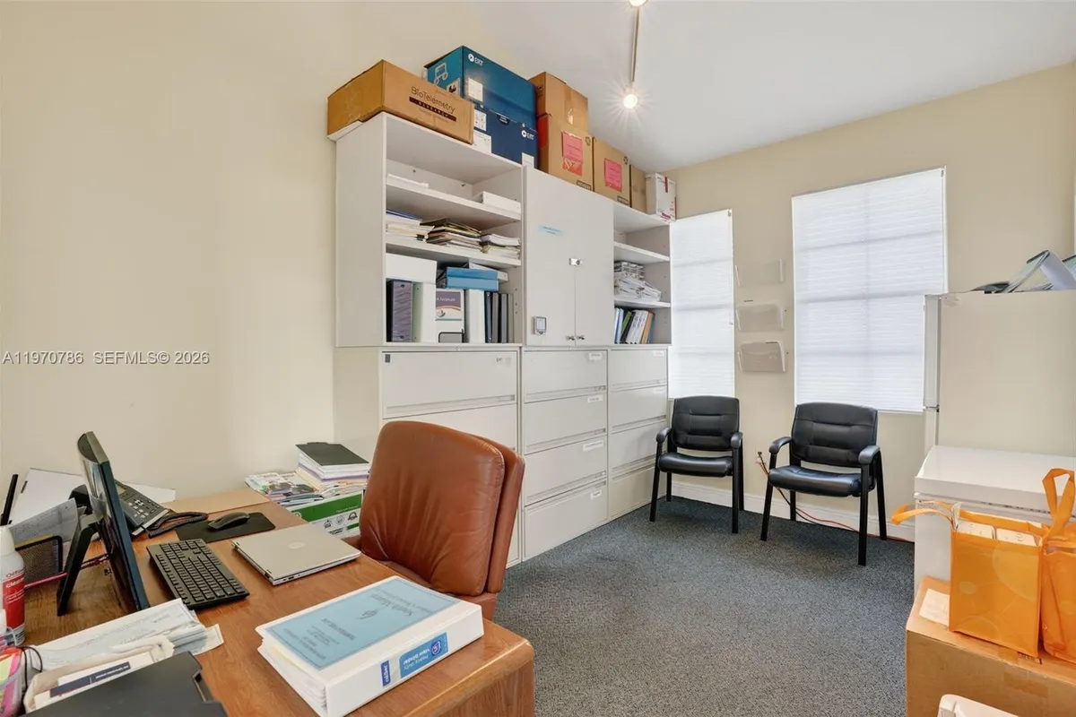 Medical Research For Sale in South Miami, South Miami FL 33155