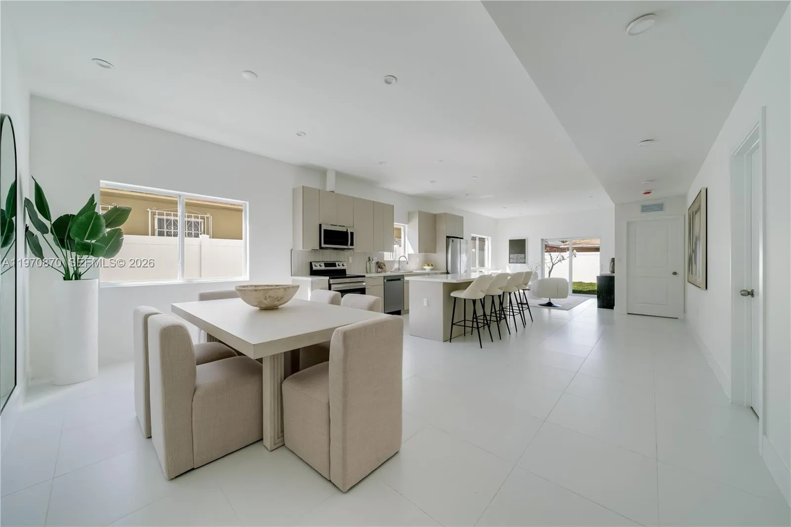 5735 SW 4th St, Miami FL 33144