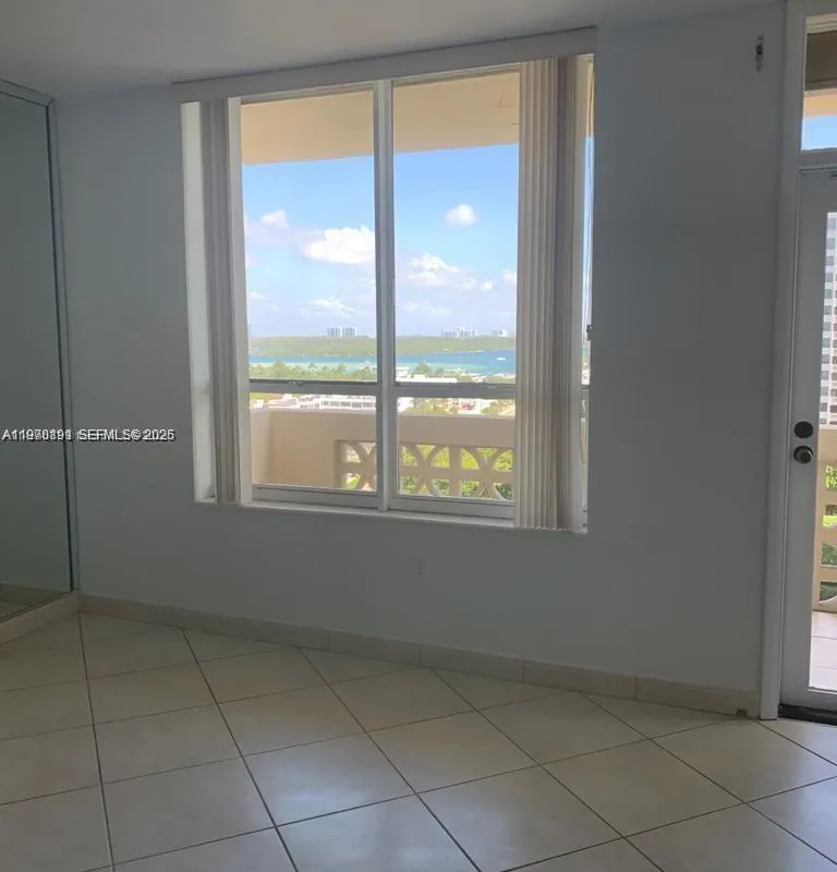 10185 Collins Ave # 1402, Bal Harbour FL 33154