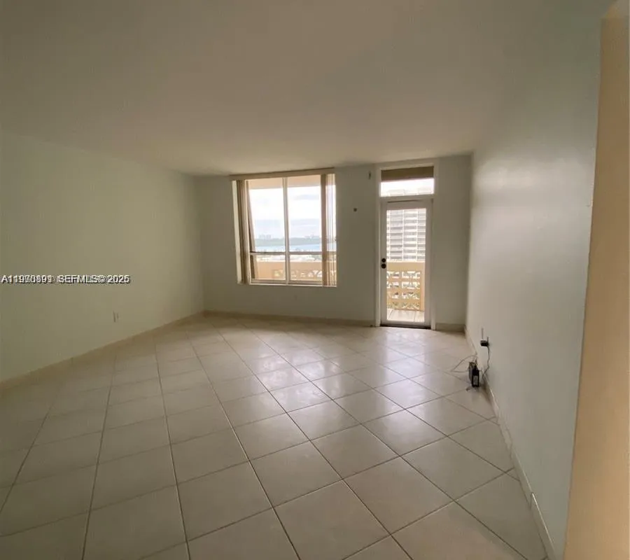 10185 Collins Ave # 1402, Bal Harbour FL 33154