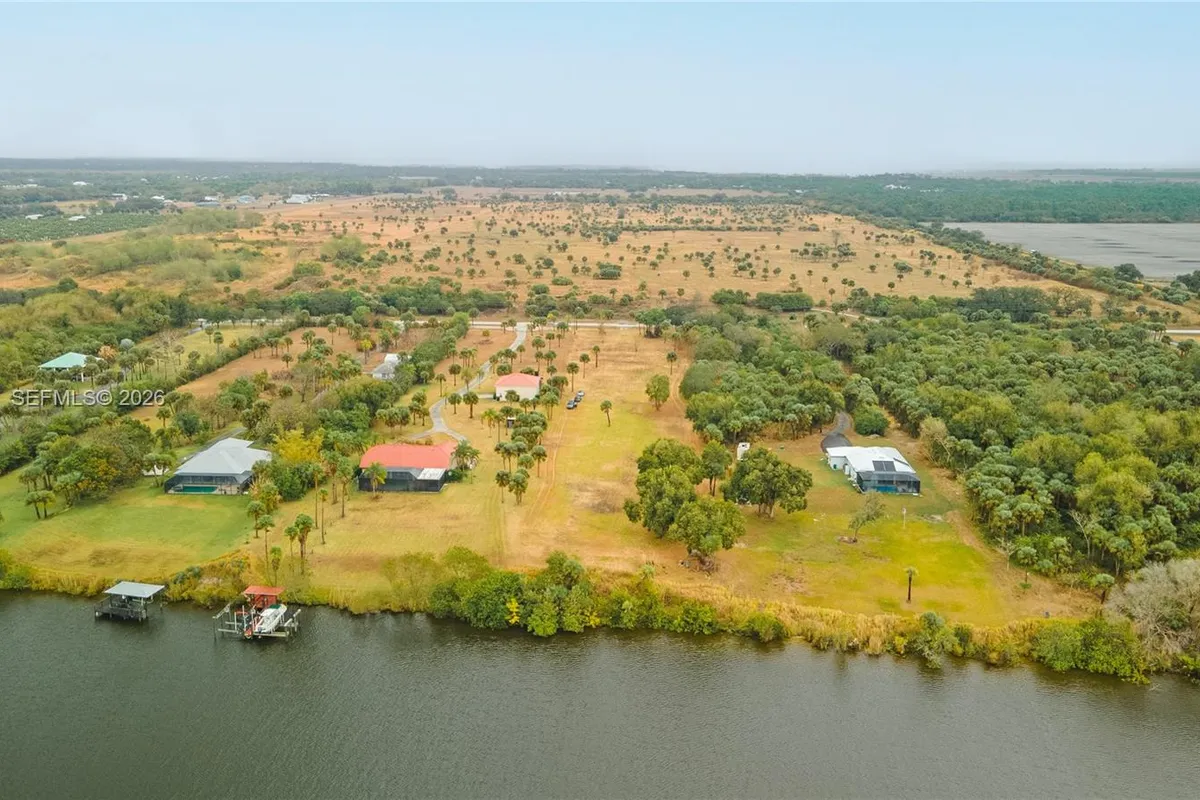 5220 Fort Denaud Rd, La Belle FL 33935