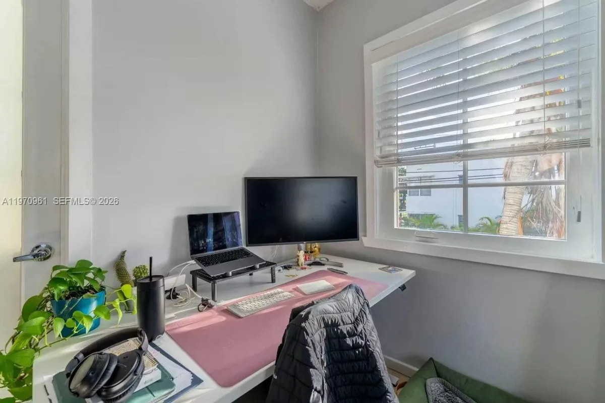 1061 Michigan Ave # 4, Miami Beach FL 33139