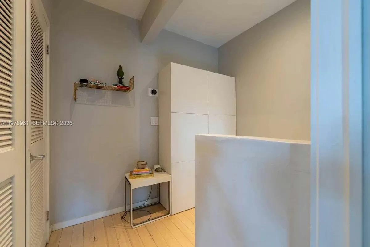 1061 Michigan Ave # 4, Miami Beach FL 33139