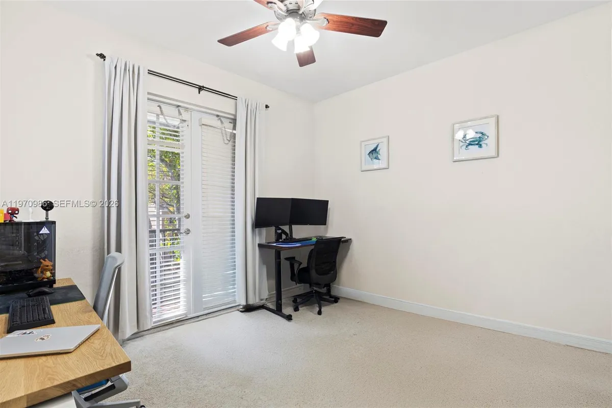 6959 Julia Gardens Dr, Coconut Creek FL 33073