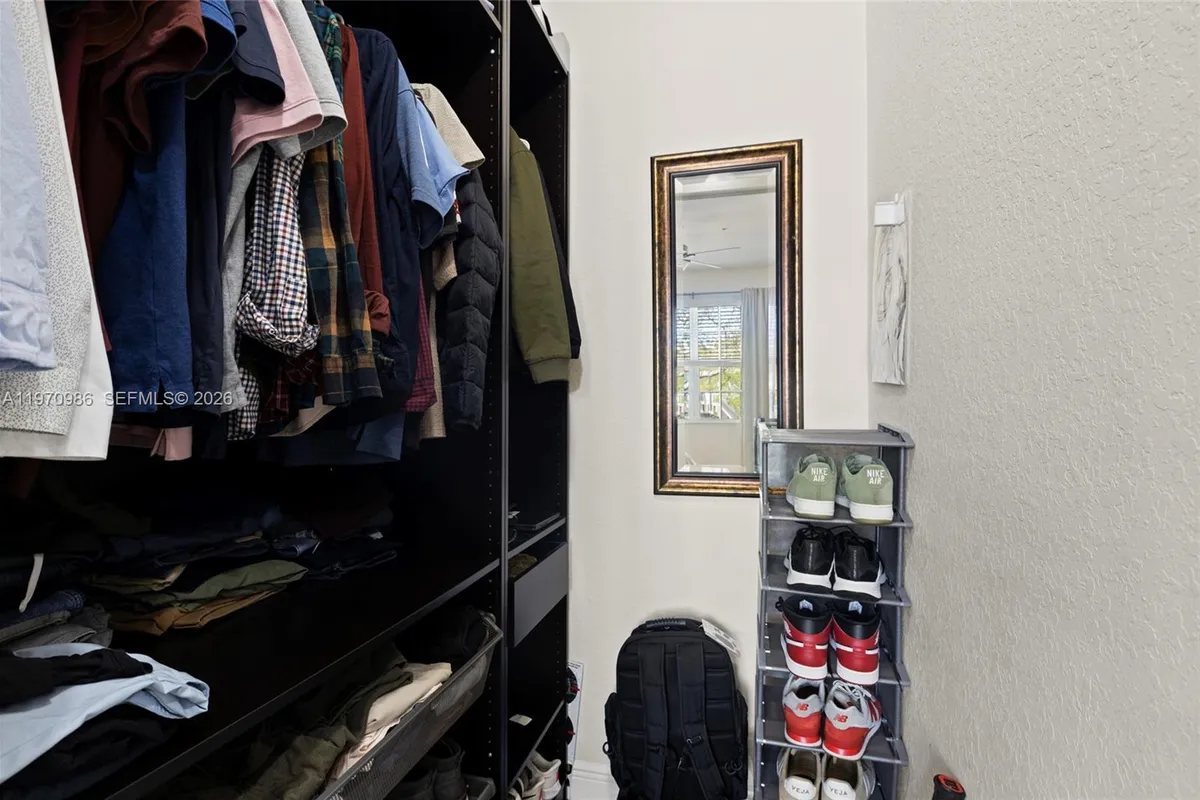 6959 Julia Gardens Dr, Coconut Creek FL 33073