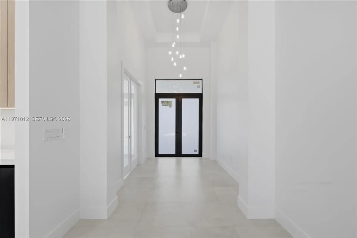 2220 SW 50th LN, Cape Coral FL 33914