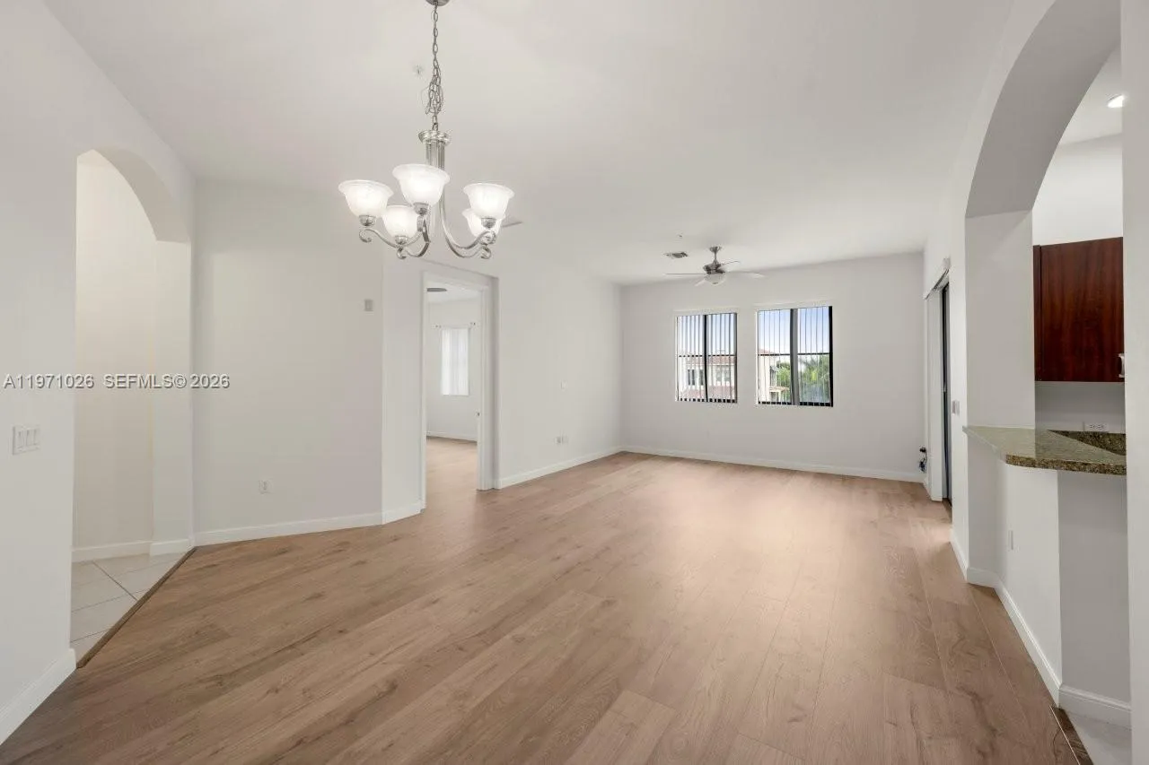 2900 NW 125th Ave # 416, Sunrise FL 33323