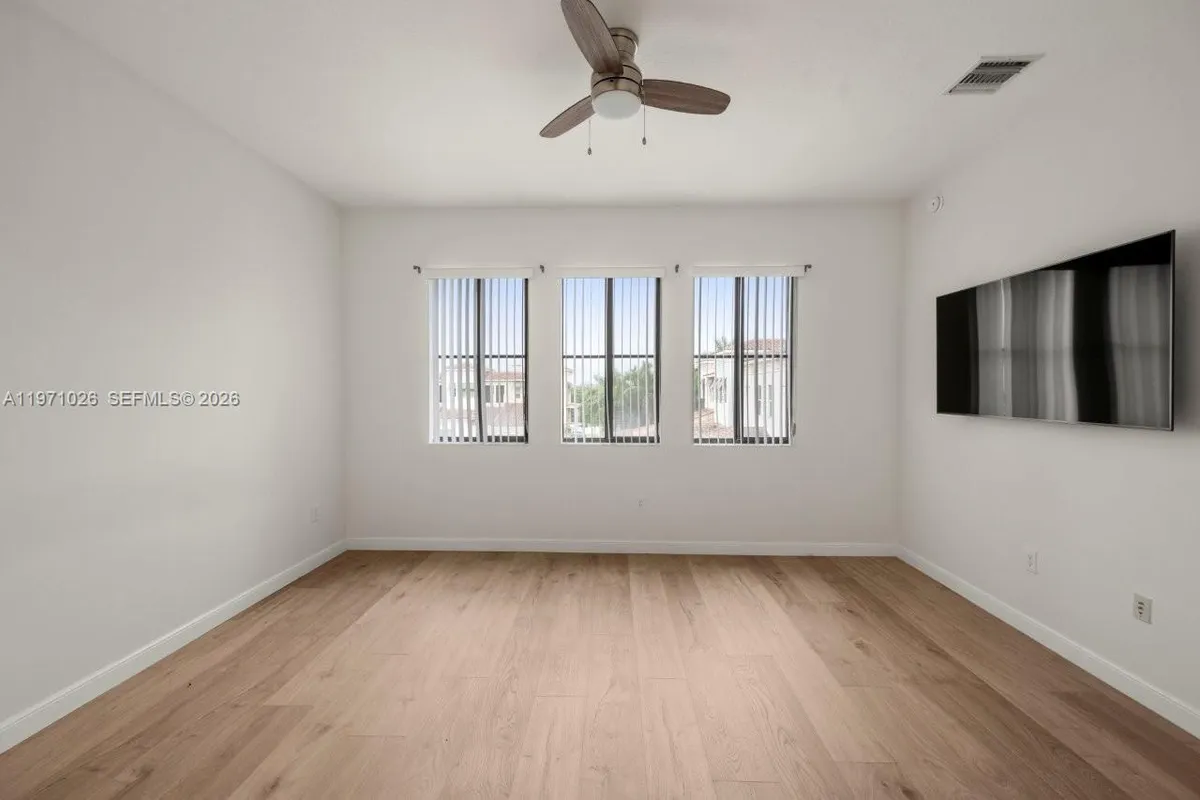 2900 NW 125th Ave # 416, Sunrise FL 33323