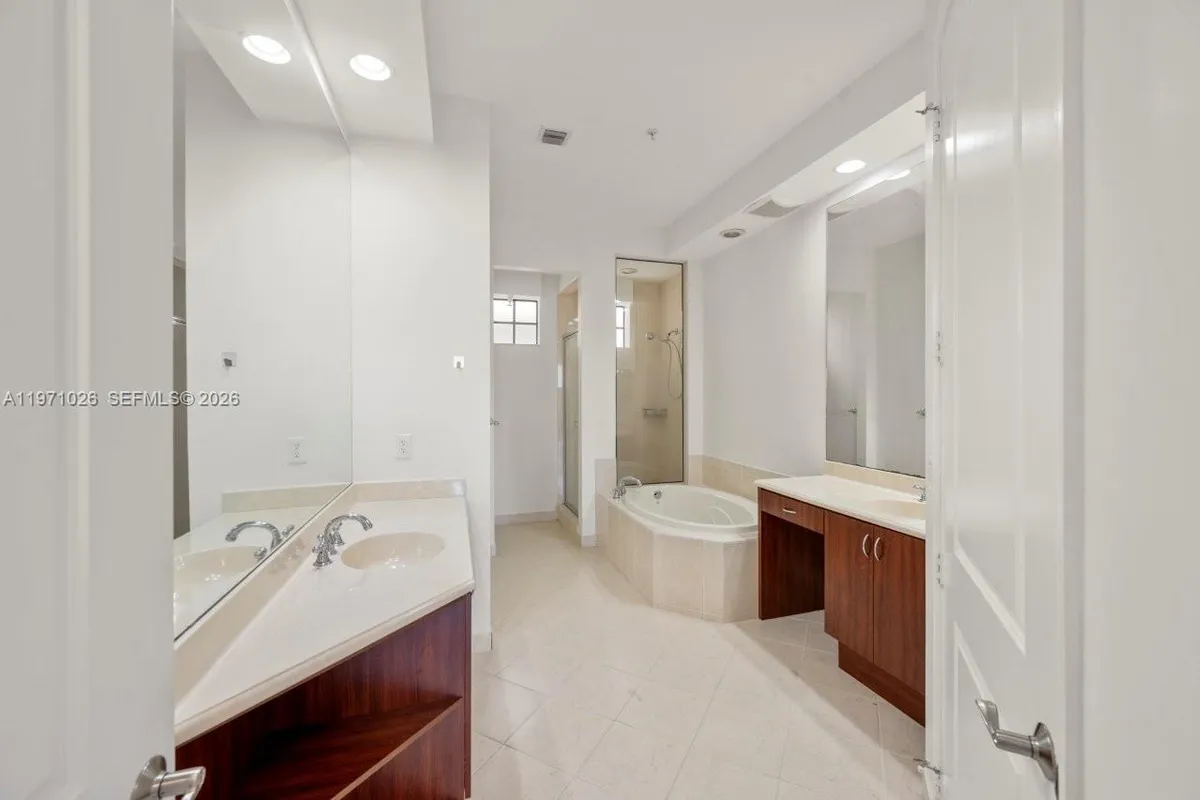 2900 NW 125th Ave # 416, Sunrise FL 33323