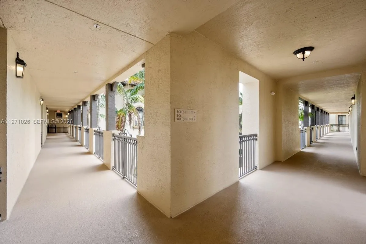 2900 NW 125th Ave # 416, Sunrise FL 33323